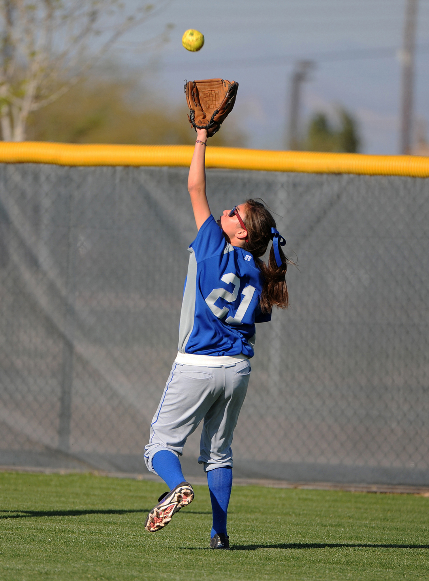How to Build an Unstoppable Young Softball Outfield